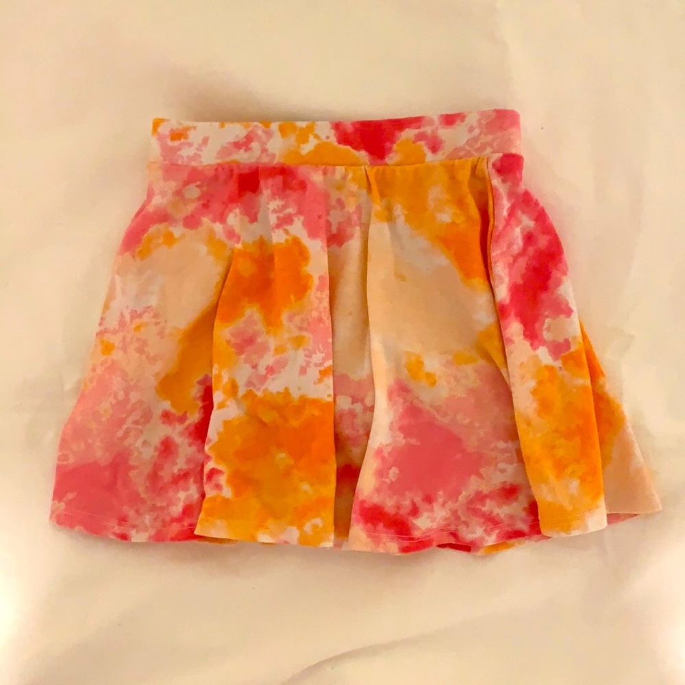 Toddler girl size 4t pink white and orange skort